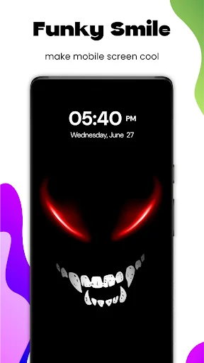 Funky Smile live wallpaper displaying spooky red glowing smile with fangs on black background at 5:40 PM